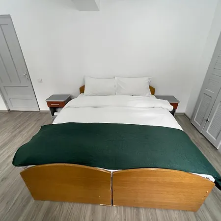 Oaki Forest * Predeal