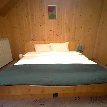 Oaki Forest Villa